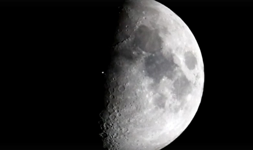 Новосибирский фотограф снял полёт МКС мимо Луны