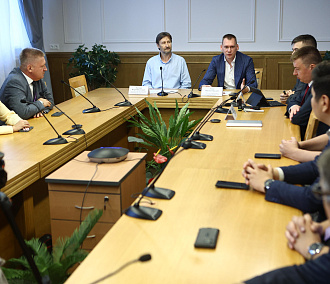 Первый виртуальный хакатон для муниципалитетов провели в Новосибирске