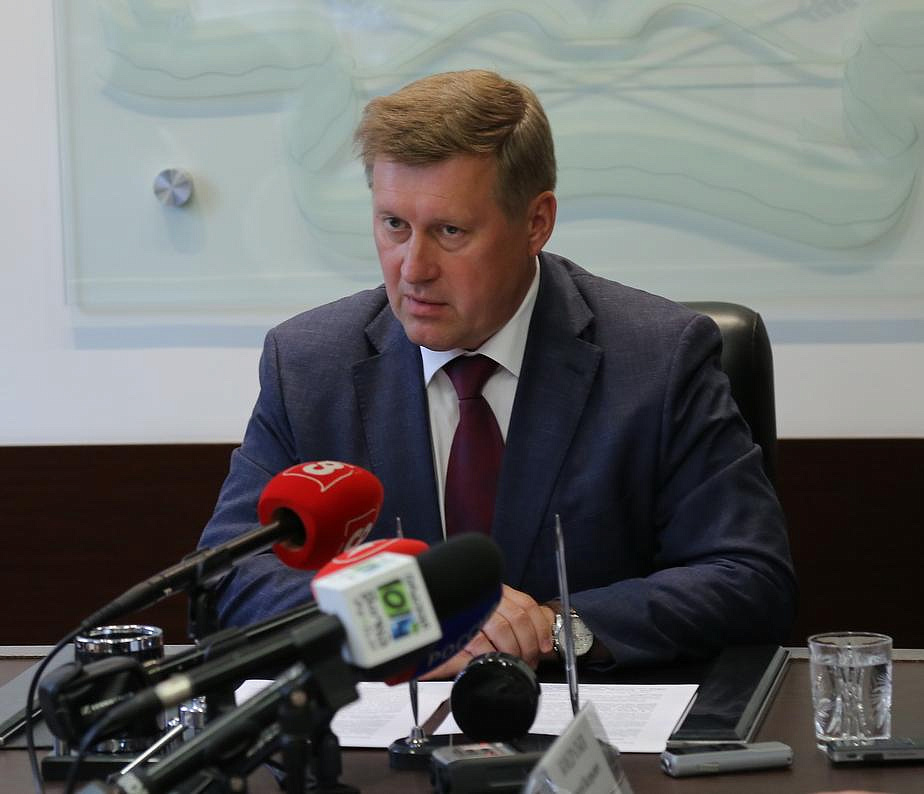 Мэр Локоть заявил о необходимости сохранить побратимство с Харьковом
