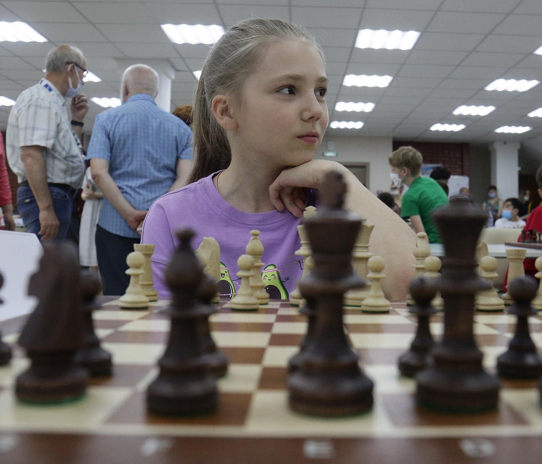 Городской шахматный центр попросили у мэра Локтя гроссмейстеры