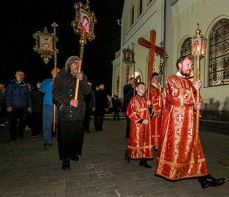Мэр Кудрявцев поздравил верующих с главным православным праздником