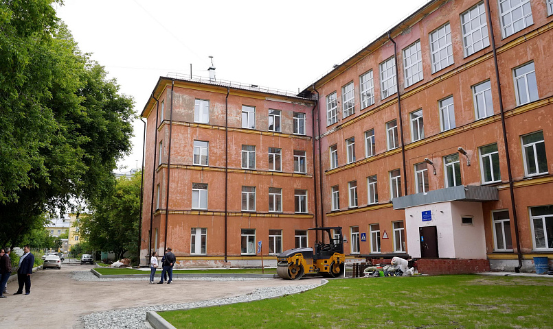 Двухлетний ремонт лицея на Народной подходит к концу